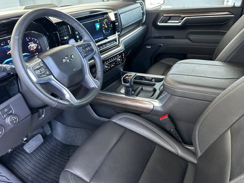 Certified 2026 Chevrolet Silverado 1500 LT Trail Boss w/ Convenience Package II AWD/4WD image 10