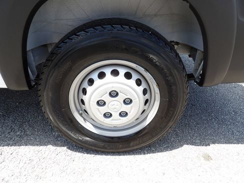 Used 2024 RAM ProMaster 2500 FWD image 47