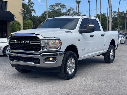 Used 2023 RAM 2500 Big Horn w/ Cold Weather Group AWD/4WD image 17