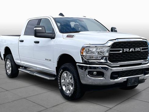 Used 2024 RAM 2500 Big Horn image 2