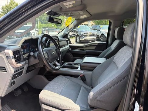 Used 2022 Ford F150 XLT w/ Equipment Group 302A High AWD/4WD image 12