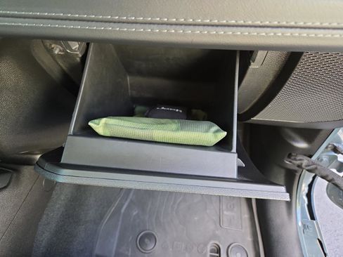 Used 2024 Jeep Wrangler Unlimited Rubicon w/ XTREMEE 35" Tire Package image 38