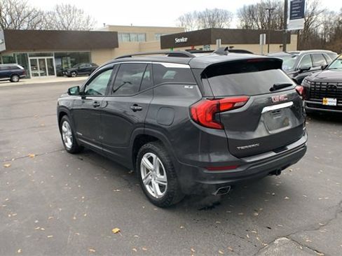 Used 2019 GMC Terrain SLE image 3