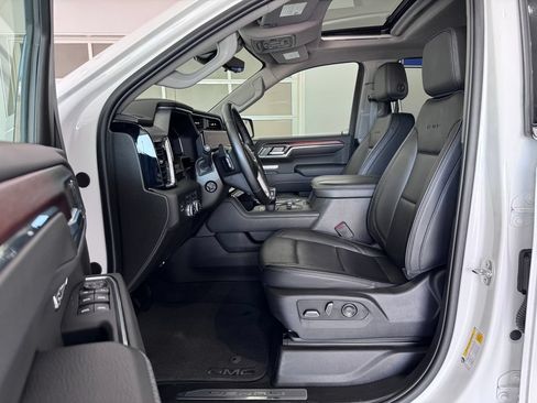 Certified 2024 GMC Sierra 1500 Denali w/ Denali Reserve Package AWD/4WD image 11