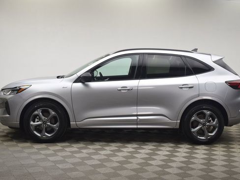 Used 2024 Ford Escape ST-Line w/ Cold Weather Package image 11