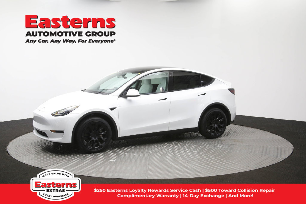 Used 2022 Tesla Model Y Long Range AWD/4WD image 54