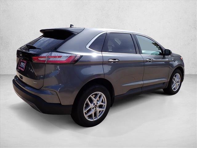 Used 2024 Ford Edge SEL AWD/4WD image 4