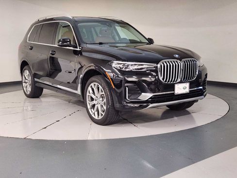 Used 2021 BMW X7 xDrive40i AWD/4WD image 7