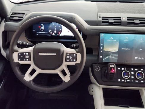 New 2026 Land Rover Defender 110 S AWD/4WD image 39