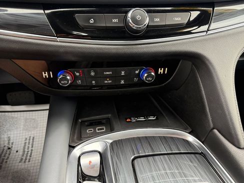 Used 2023 Buick Enclave Premium w/ Experience Buick Package image 23