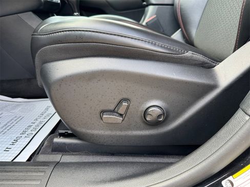 Used 2022 Jeep Cherokee Trailhawk w/ Comfort/Convenience Group image 26