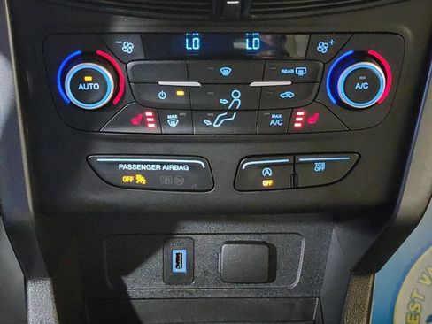 Used 2019 Ford Escape SEL image 20