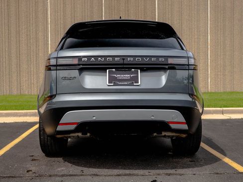 Used 2025 Land Rover Range Rover Velar S AWD/4WD image 8