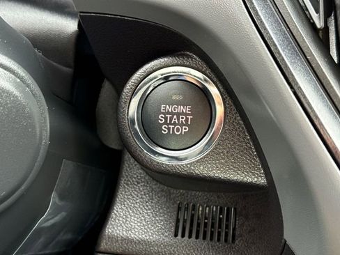 Used 2026 Subaru Crosstrek 2.0i Premium image 26