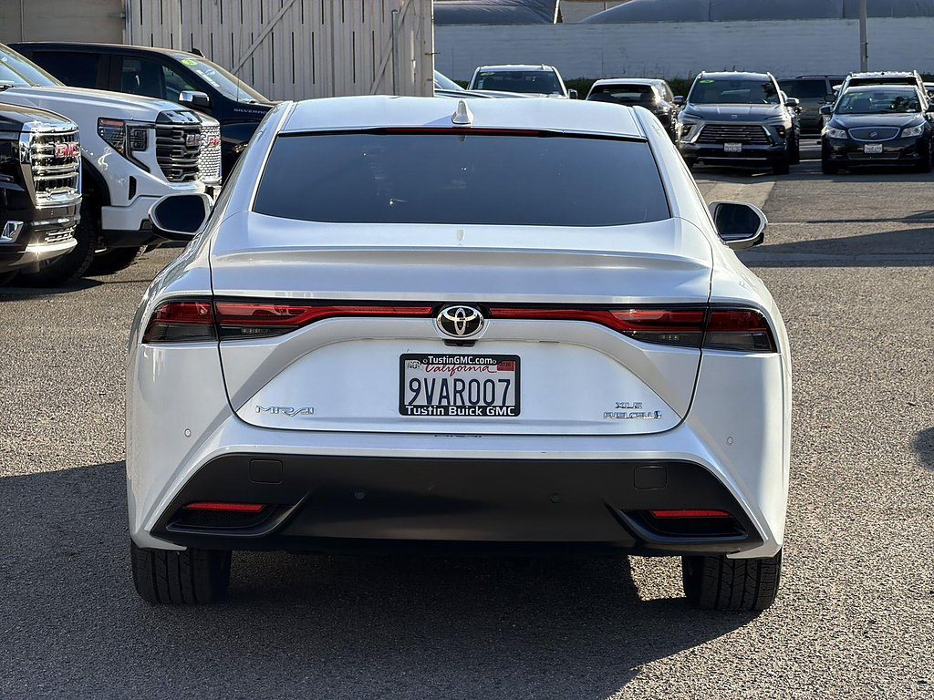 Used 2023 Toyota Mirai w/ Advanced Technology Package RWD image 6