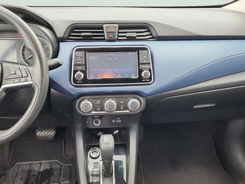 Used 2023 Nissan Versa SV FWD image 12