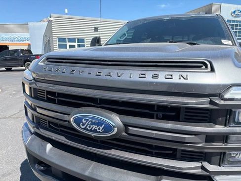 Used 2024 Ford F250 Lariat w/ Lariat Ultimate Package AWD/4WD image 19