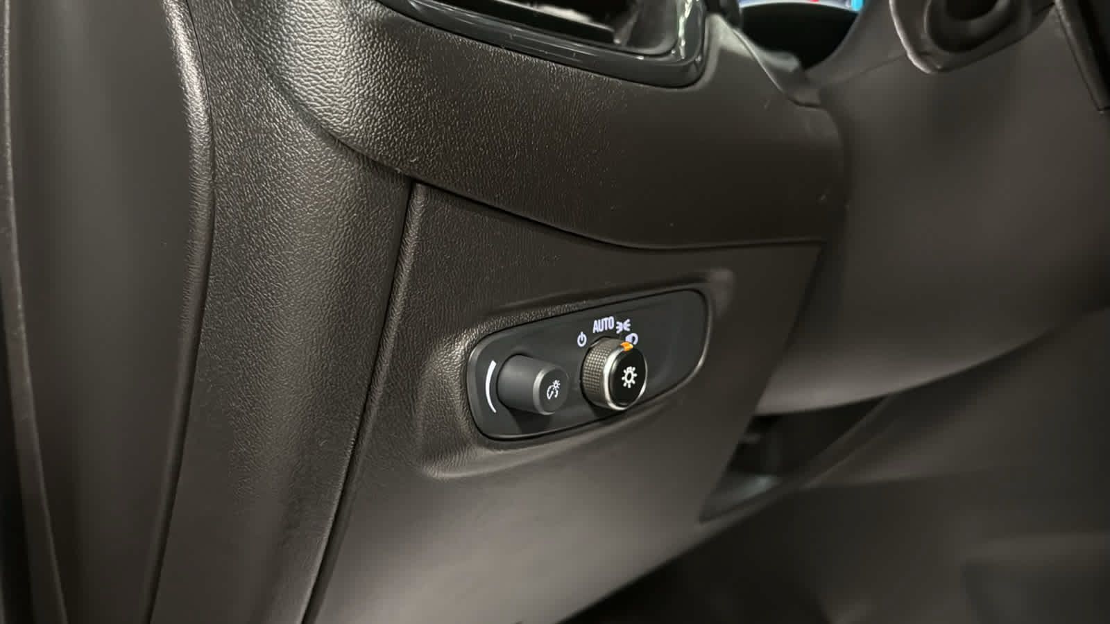 Used 2024 Chevrolet Equinox RS AWD/4WD image 21