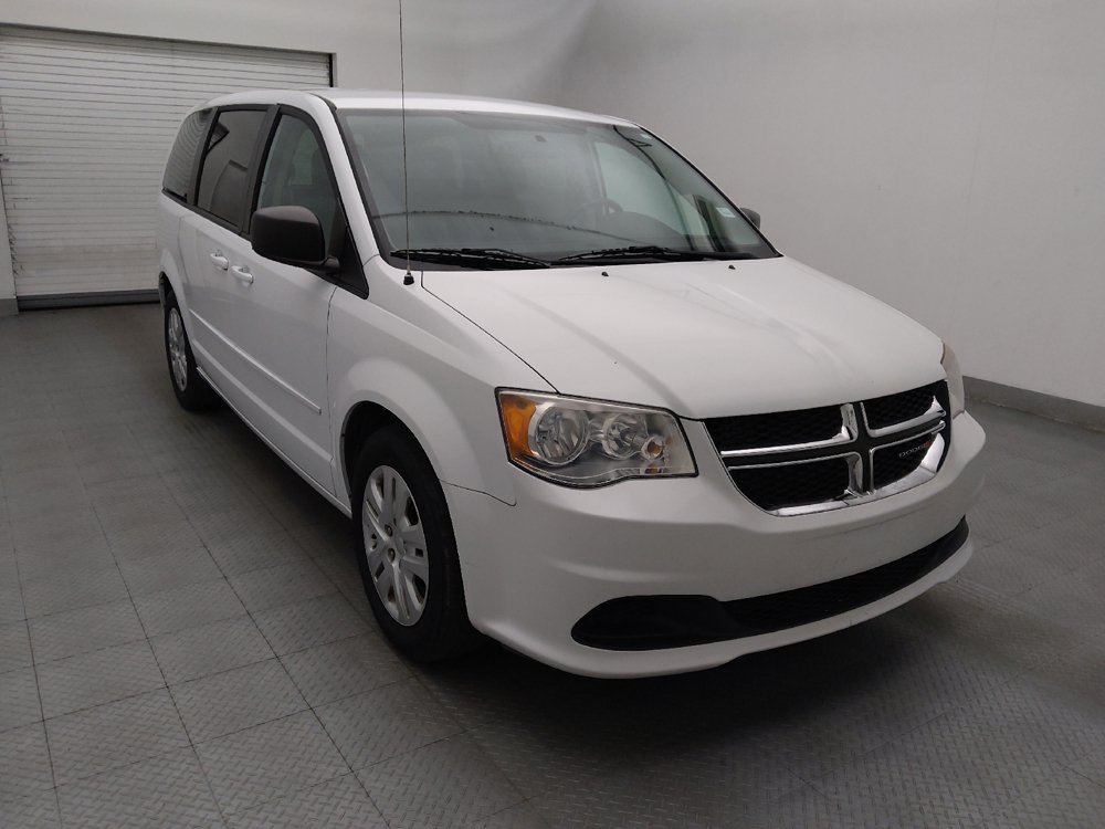 Used 2017 Dodge Grand Caravan SE FWD image 13