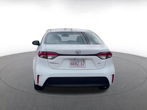 Used 2025 Toyota Corolla LE image 12