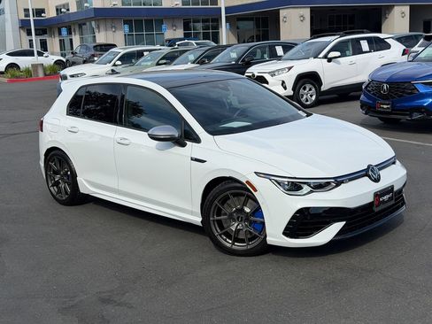 Used 2024 Volkswagen Golf R AWD/4WD image 2