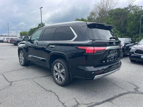 Used 2023 Toyota Sequoia Capstone AWD/4WD image 3