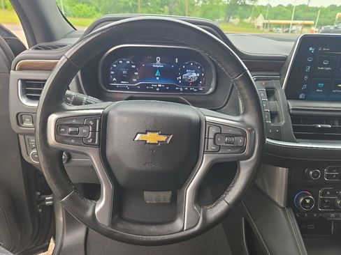 Certified 2023 Chevrolet Suburban Premier AWD/4WD image 5
