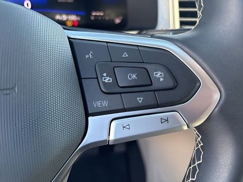 Used 2023 Volkswagen Atlas SE AWD/4WD image 19