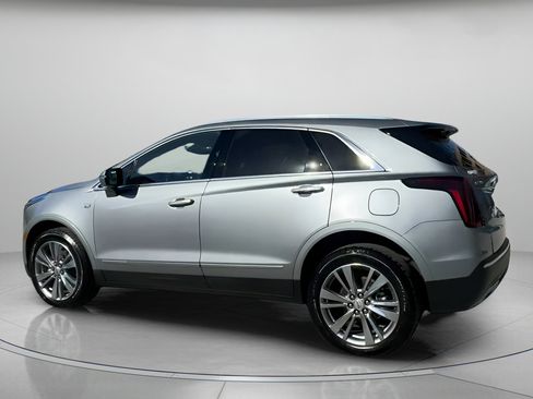 Used 2025 Cadillac XT5 Premium Luxury image 17