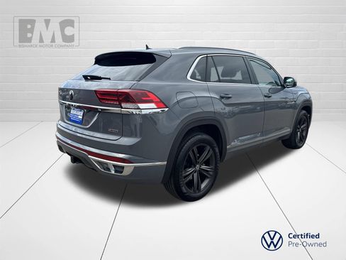 Certified 2022 Volkswagen Atlas Cross Sport SEL R-Line AWD/4WD image 3