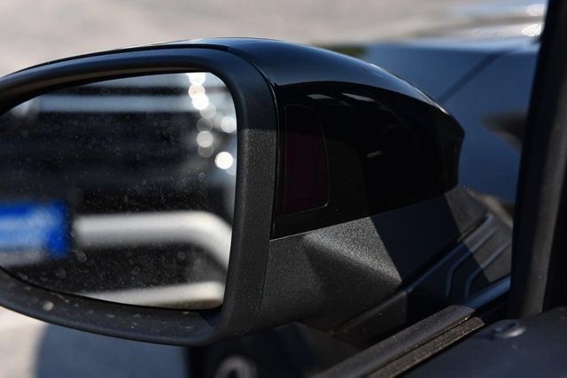 New 2026 Volkswagen GTI SE FWD image 9