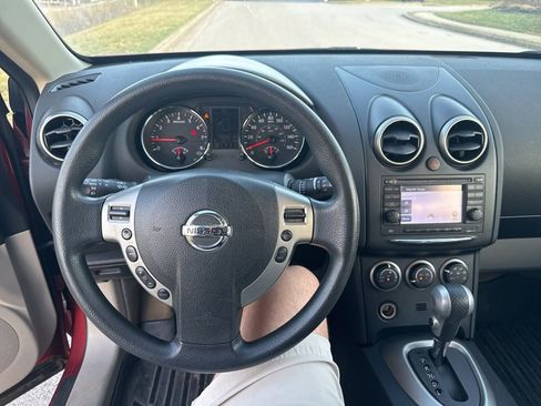 Used 2011 Nissan Rogue SV w/ Premium Pkg image 7