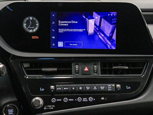 Used 2025 Lexus ES 350 w/ Premium Package FWD image 15