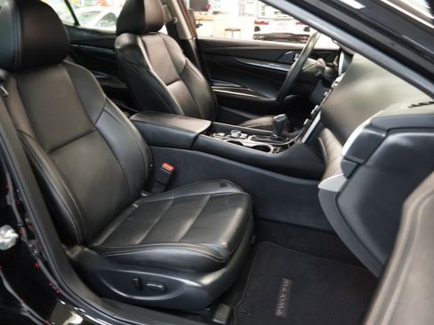 Used 2020 Nissan Maxima 3.5 SV w/ Floor Mat Group FWD image 30