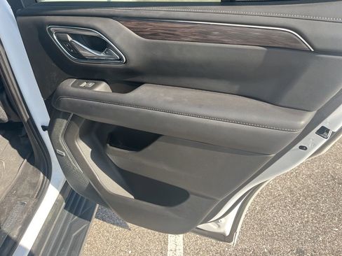 Used 2021 Chevrolet Tahoe LT RWD image 9