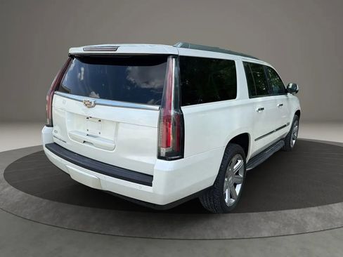 Used 2015 Cadillac Escalade ESV Luxury AWD/4WD image 11
