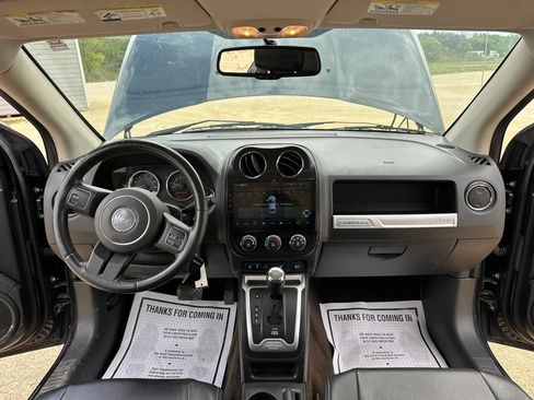 Used 2014 Jeep Compass Latitude w/ Trailer Tow Prep Group AWD/4WD image 15