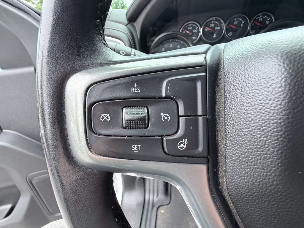 Used 2023 Chevrolet Silverado 2500 LTZ w/ Gooseneck/5TH Wheel Package AWD/4WD image 17