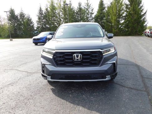 Used 2023 Honda Pilot EX-L image 8