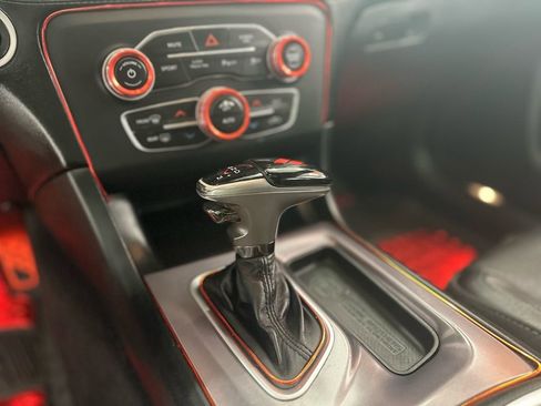 Used 2019 Dodge Charger SXT w/ Plus Group image 29