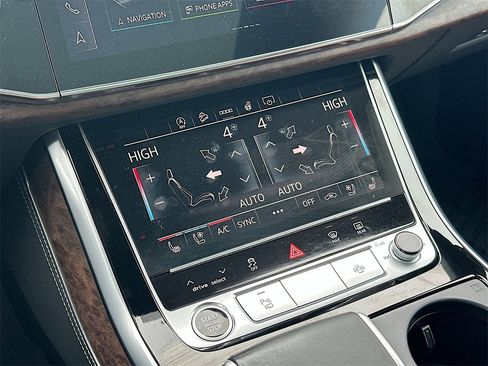 Used 2026 Audi Q8 Premium Plus image 14