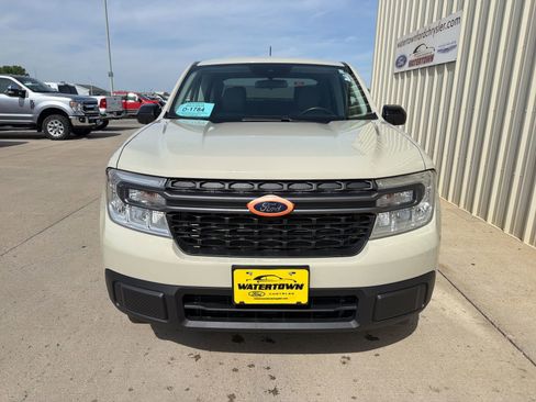 Used 2024 Ford Maverick XLT w/ XLT Luxury Package FWD image 3