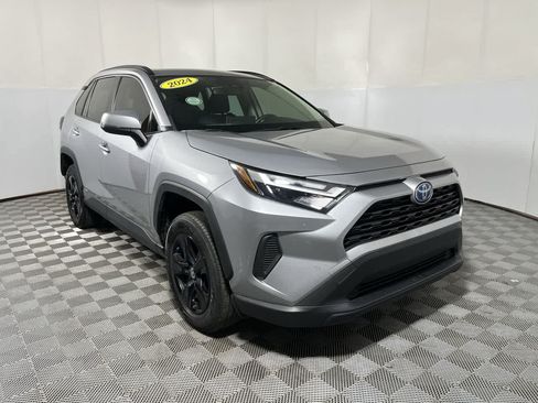 Used 2024 Toyota RAV4 XLE w/ Convenience Package AWD/4WD image 2