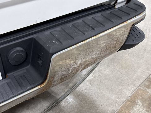 Used 2018 Chevrolet Silverado 1500 LT w/ Trailering Package AWD/4WD image 36