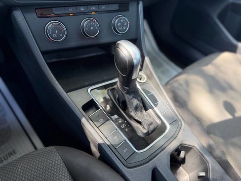 Used 2019 Volkswagen Jetta S FWD image 35