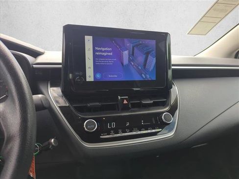 Used 2023 Toyota Corolla LE FWD image 13