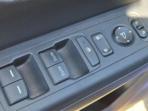 Used 2023 Honda CR-V Sport image 16