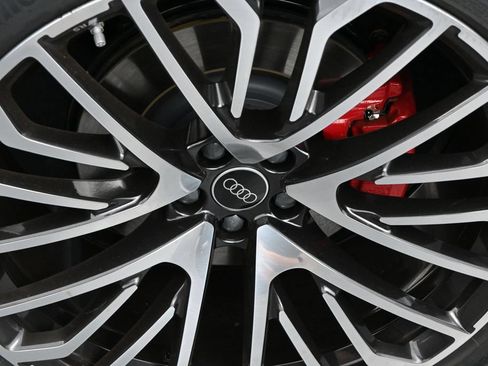 New 2026 Audi SQ8 Premium Plus AWD/4WD image 21