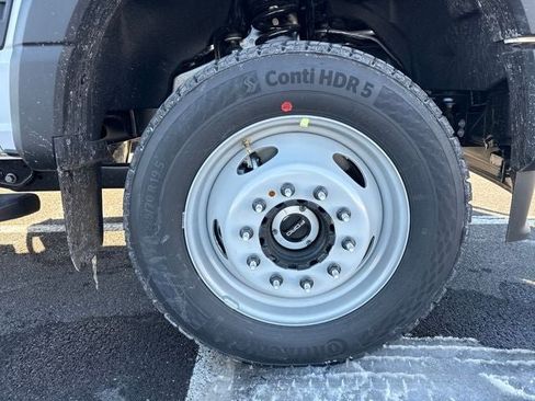 New 2026 Ford F550 4x4 Regular Cab Super Duty image 11