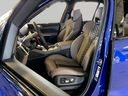 New 2026 BMW X5 M Competition w/ Executive Package AWD/4WD image 9